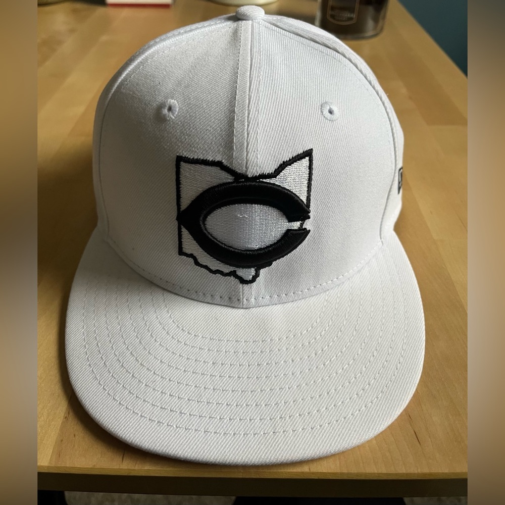 Cincinnati Reds snapback